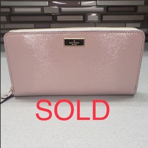 NWT Kate Spade leather continental wallet